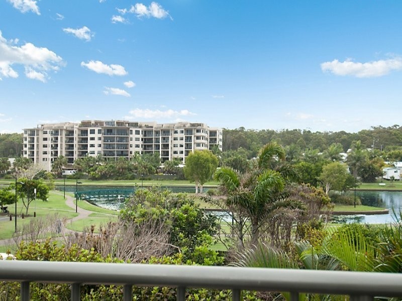 Unit 201/Meridian 122 Alexandra Parade, Alexandra Headland QLD 4572