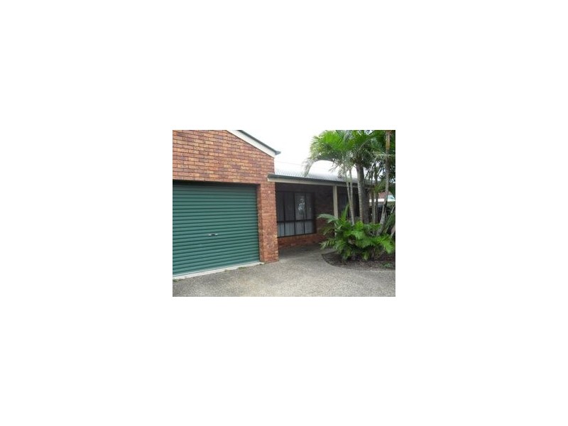 2/135 Yandina-Coolum Road, Coolum Beach QLD 4573