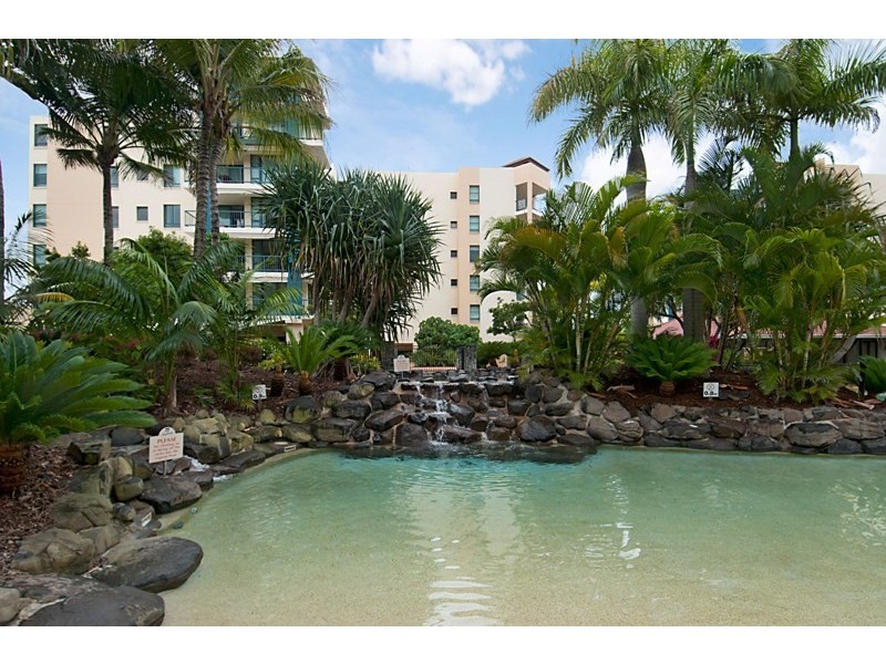 301 / 98 Alexandra Parade, Alexandra Headland QLD 4572
