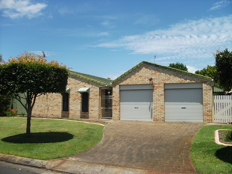 64 Balyarta Crescent, Mooloolaba QLD 4557