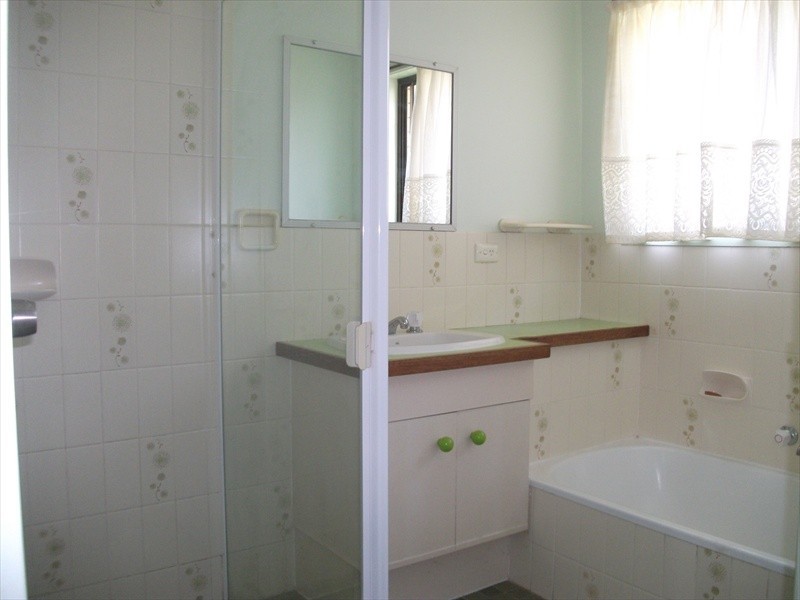 64 Balyarta Crescent, Mooloolaba QLD 4557