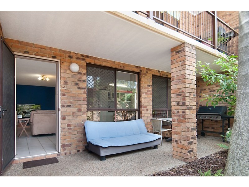 2 / 88 Amarina Avenue, Mooloolaba QLD 4557