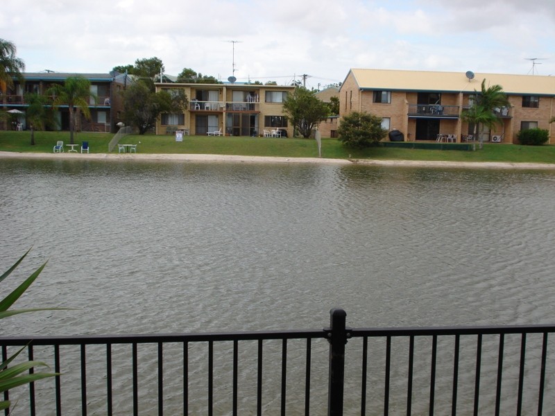 2 / 11-13 Pangarinda Place, Mooloolaba QLD 4557