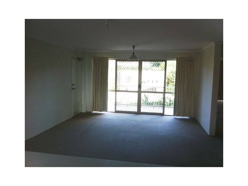 12/2 Camfield Street, Alexandra Headland QLD 4572