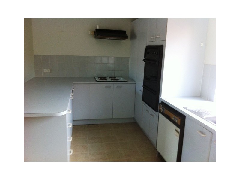 12/2 Camfield Street, Alexandra Headland QLD 4572