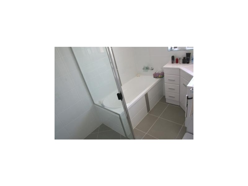 53 Buna Street, Maroochydore QLD 4558