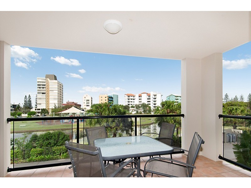 4 ‘The / 6 Mari Street, Alexandra Headland QLD 4572