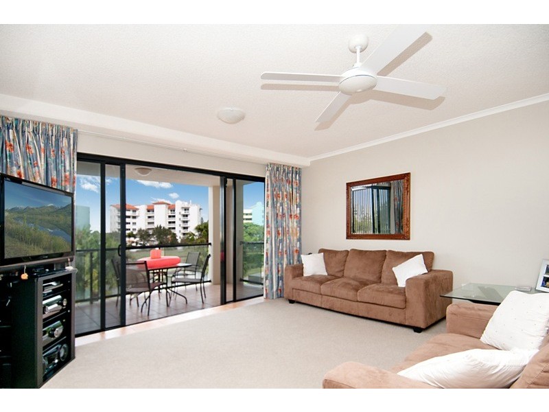 4 ‘The / 6 Mari Street, Alexandra Headland QLD 4572