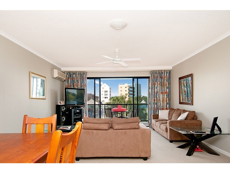 4 ‘The / 6 Mari Street, Alexandra Headland QLD 4572