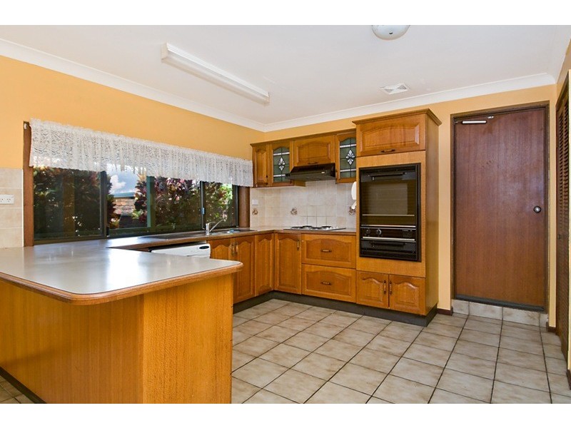 1 Warrina Court, Mooloolaba QLD 4557