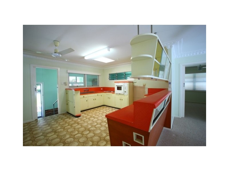 43 Memorial Avenue, Cotton Tree QLD 4558