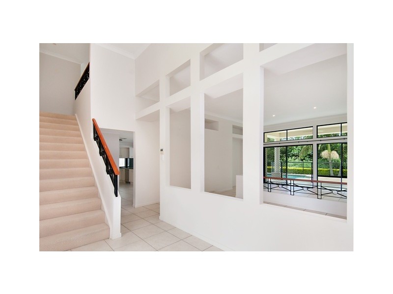 8 Pampling Place, Twin Waters QLD 4564