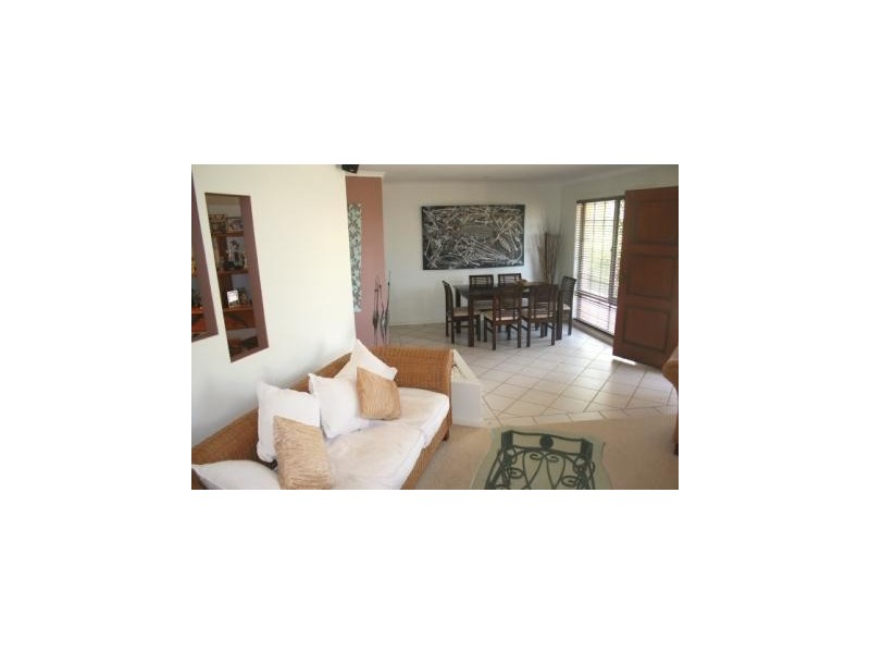 19  Dotterel Street, Buddina QLD 4575