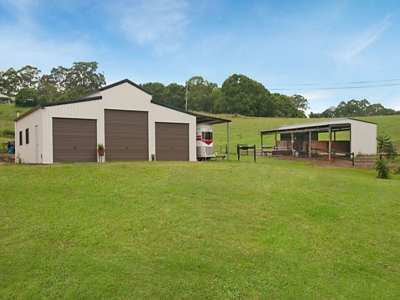 220 Diddillibah Road, Woombye QLD 4559