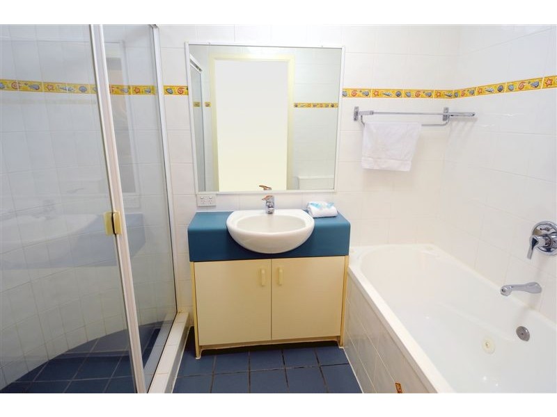 4 ‘Alexandra on the Pacific’ Buderim Avenue, Alexandra Headland QLD 4572