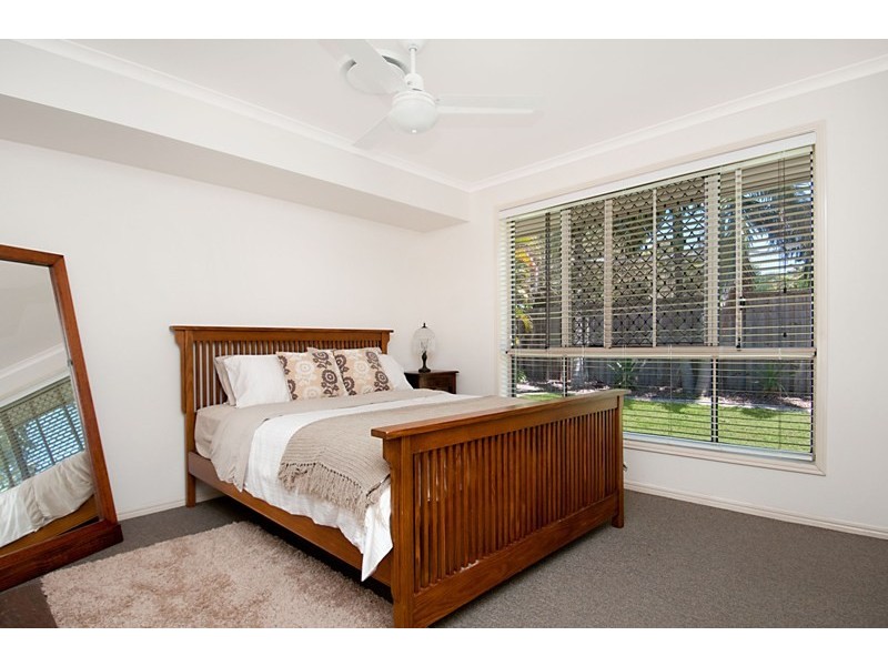 8 White Dove Court, Wurtulla QLD 4575