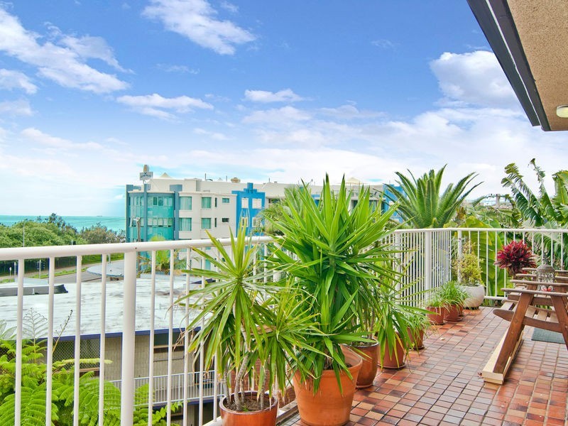 Unit 26 Northpoint, Pacific Terrace, Alexandra Headland QLD 4572