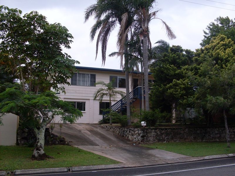 21 Palm Drive, Mooloolaba QLD 4557
