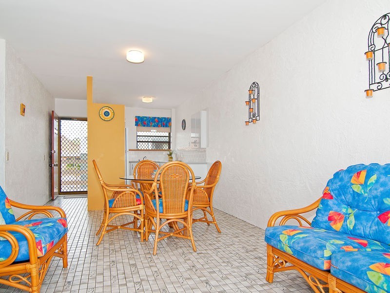 Unit 16 Warroo 14 Mary Street, Alexandra Headland QLD 4572