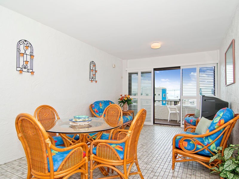 Unit 16 Warroo 14 Mary Street, Alexandra Headland QLD 4572