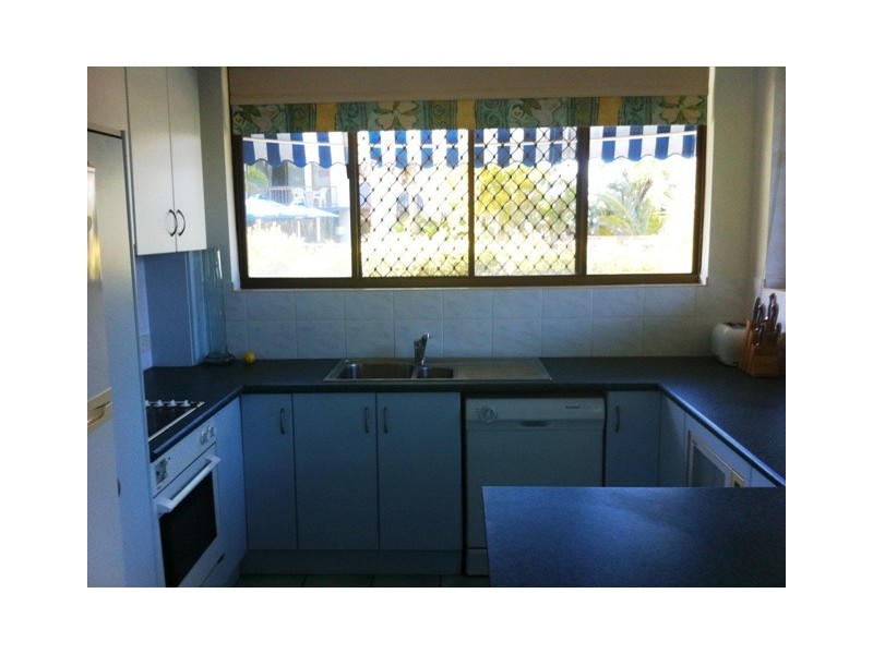 1/274 Alexandra Parade, Alexandra Headland QLD 4572