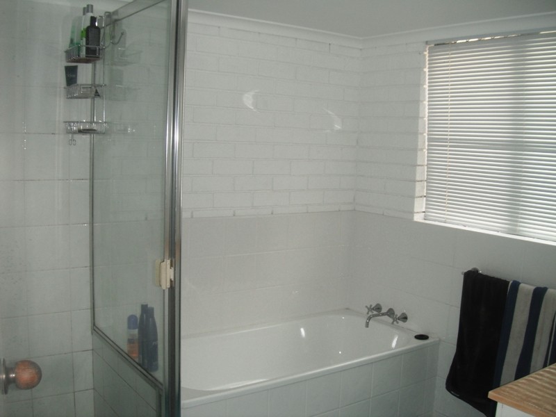 2/36 Toorumbee Drive, Mooloolaba QLD 4557