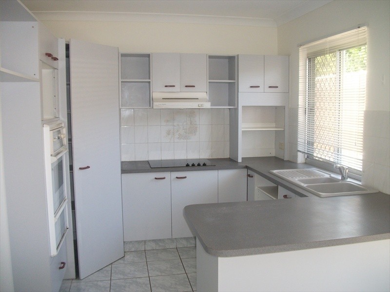 40 Brentwood Avenue, Mooloolaba QLD 4557