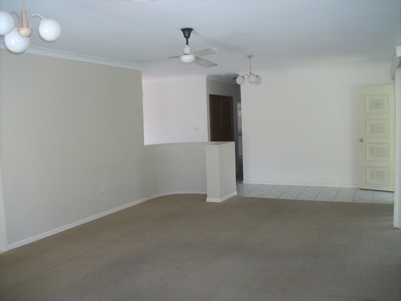 40 Brentwood Avenue, Mooloolaba QLD 4557