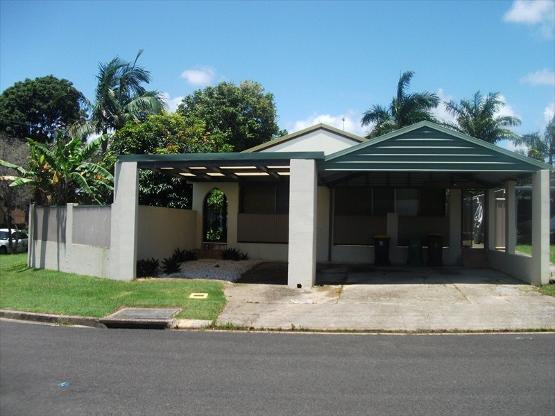 40 Brentwood Avenue, Mooloolaba QLD 4557