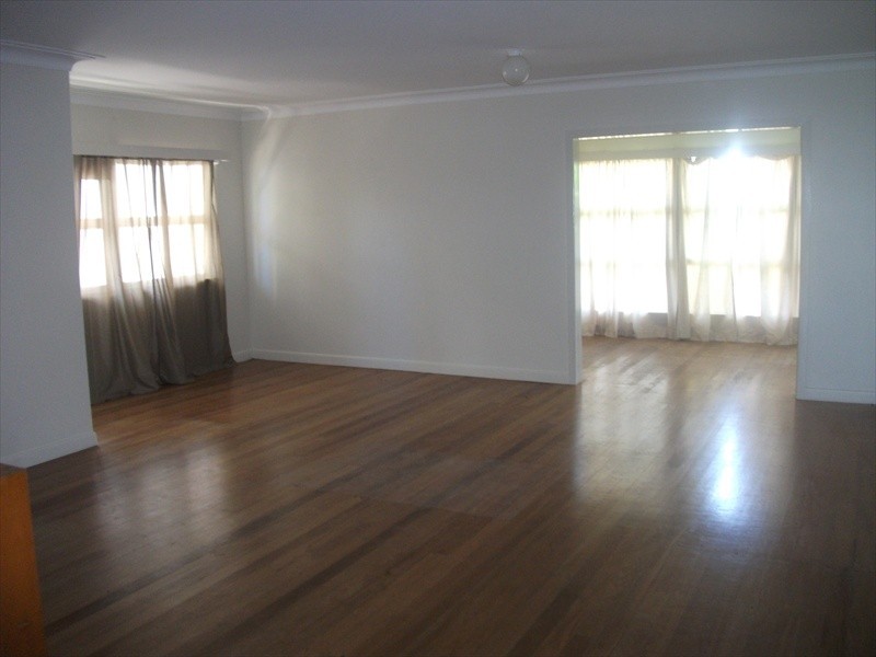 28 Canberra Terrace, Caloundra QLD 4551