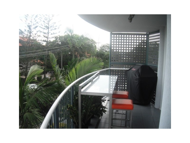 5/90 River Esplanade, Mooloolaba QLD 4557