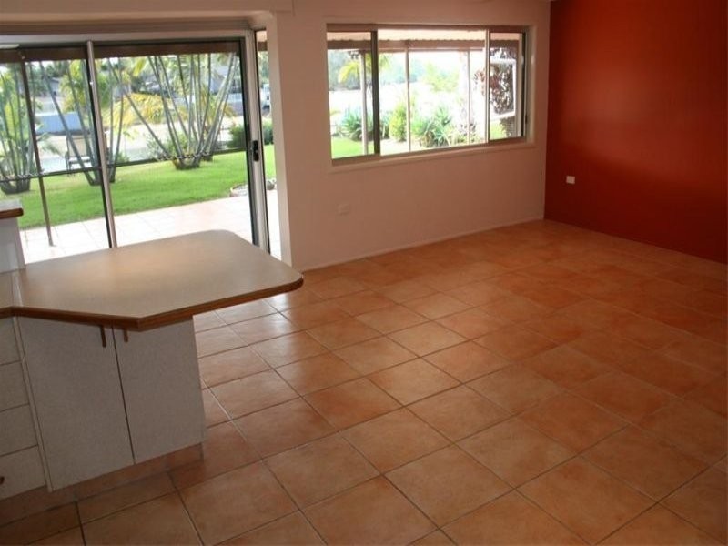 11 Cootamundra Drive, Mountain Creek QLD 4557