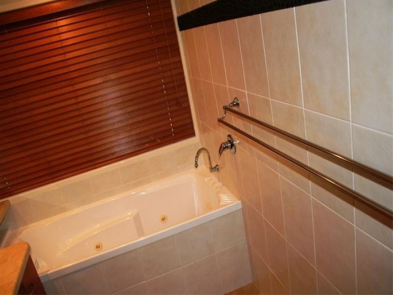 11 Cootamundra Drive, Mountain Creek QLD 4557