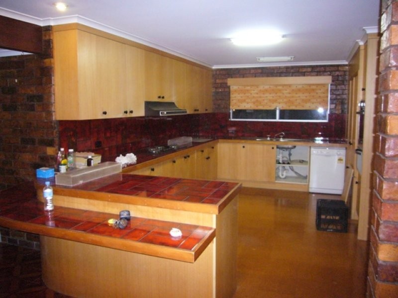 15 Paraka Court, Mountain Creek QLD 4557