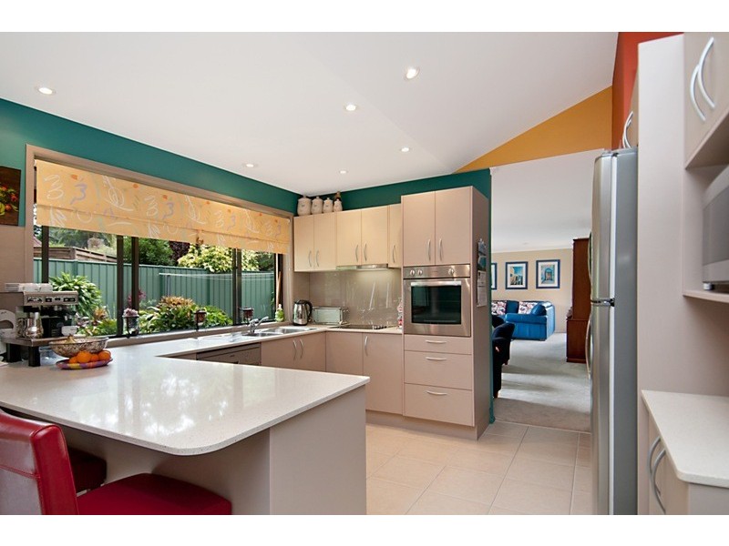 94 Karawatha Drive, Mountain Creek QLD 4557