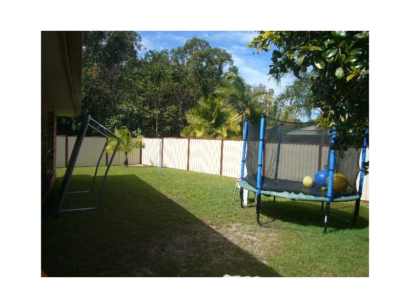 2 Blackwood Street, Maroochydore QLD 4558