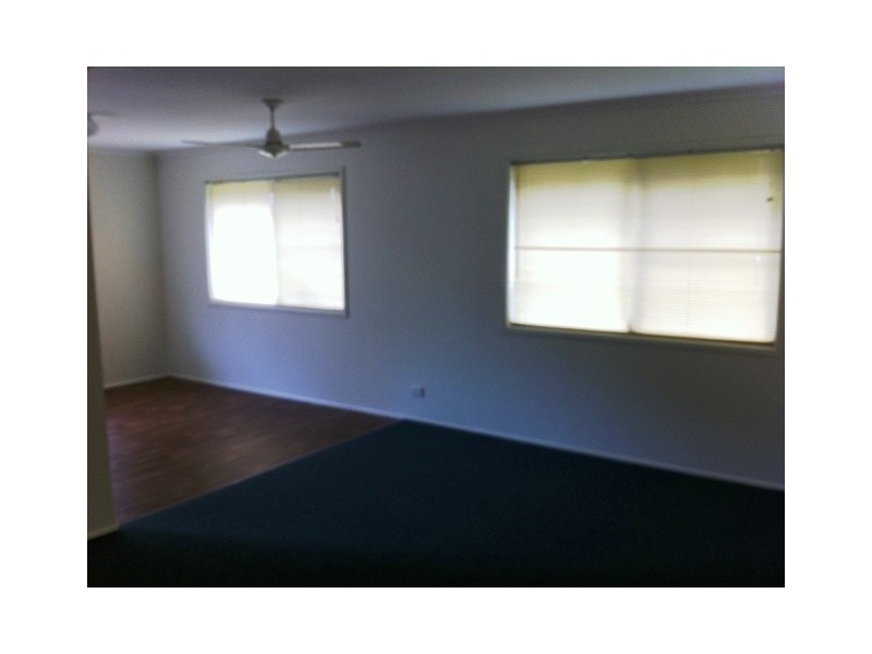 291 Nicklin Way, Warana QLD 4575