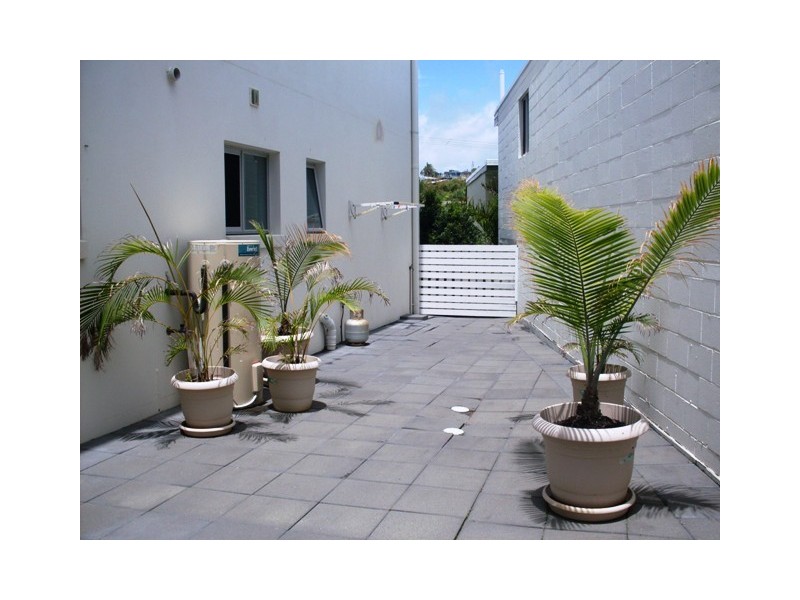 2/244 Alexandra Parade, Alexandra Headland QLD 4572
