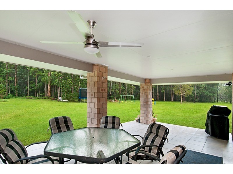 52A Whites Road, Landsborough QLD 4550