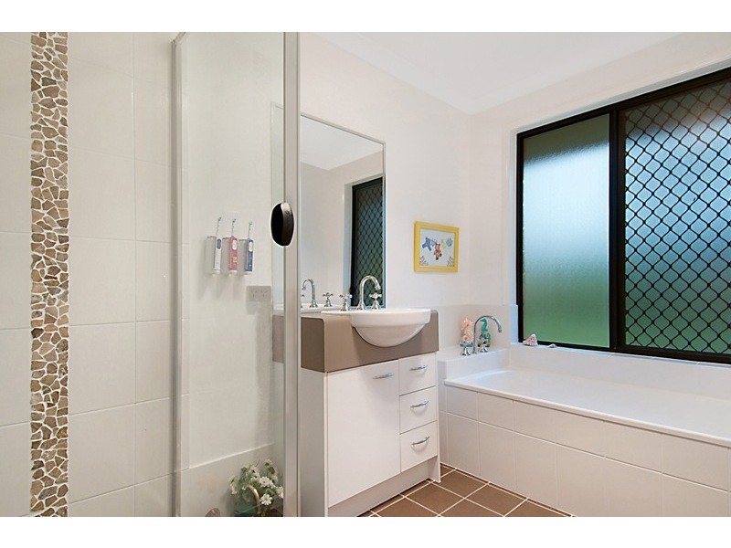 52A Whites Road, Landsborough QLD 4550