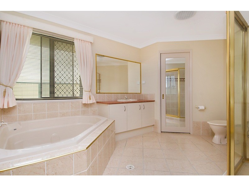 13 Wellman Crescent, Sippy Downs QLD 4556