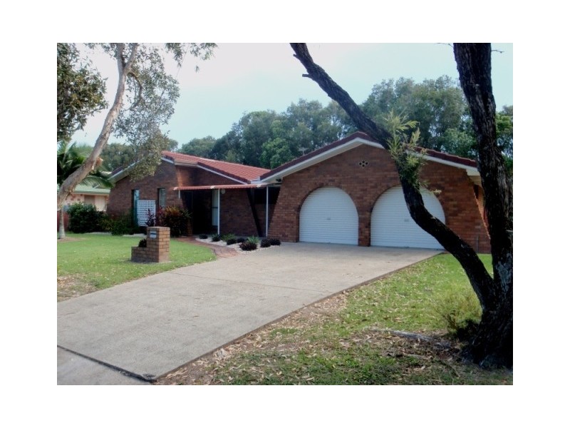 83 Amarina Avenue, Mooloolaba QLD 4557