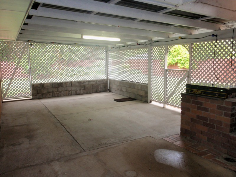 83 Amarina Avenue, Mooloolaba QLD 4557