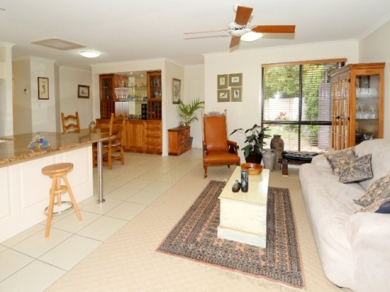 Villa 15/1 Lakehead Drive, Sippy Downs QLD 4556