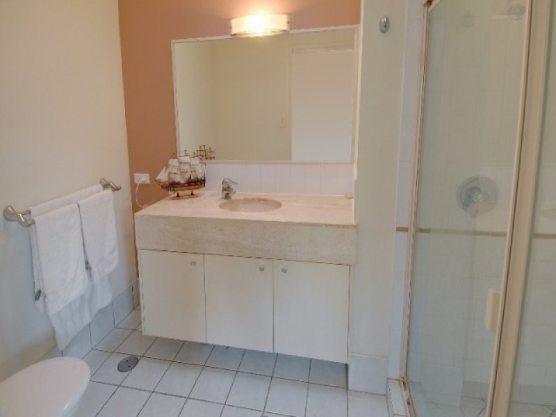 Villa 15/1 Lakehead Drive, Sippy Downs QLD 4556