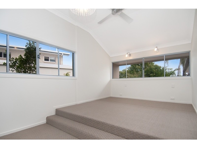 7 Allunga Court, Mooloolaba QLD 4557