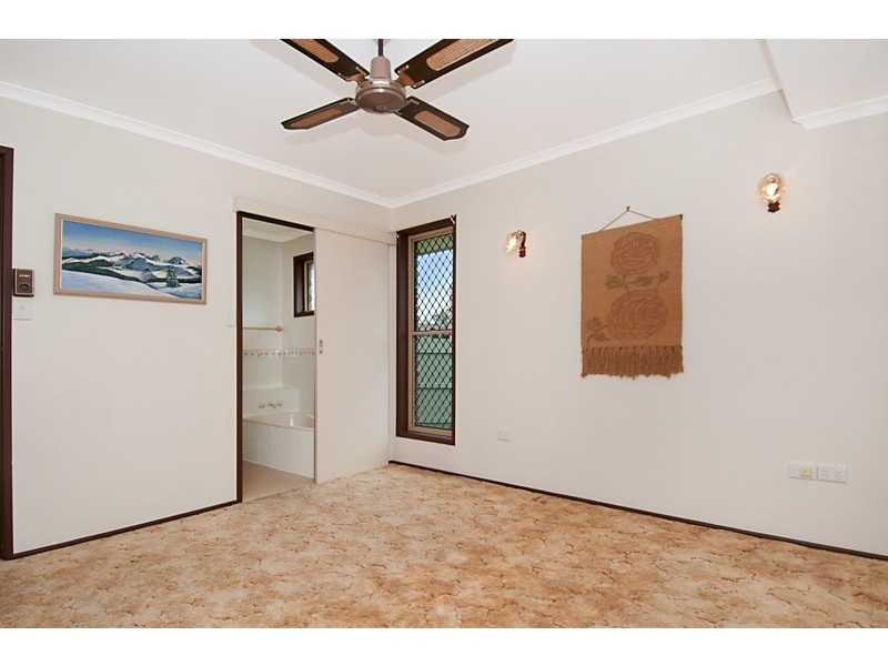 1/2 Bakali Court, Warana QLD 4575