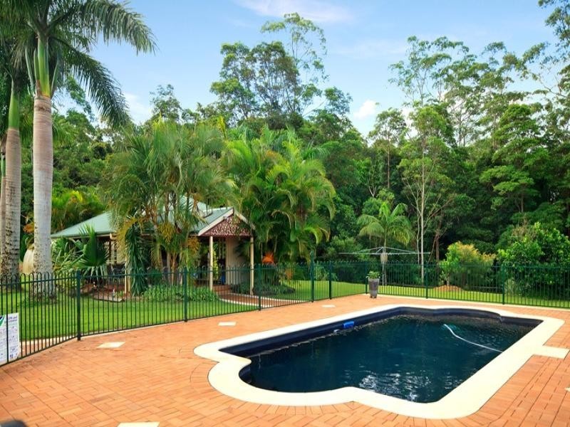 72 Willandra Place, Kureelpa QLD 4560
