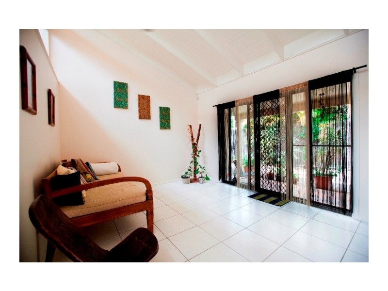 72 Brentwood Avenue, Mooloolaba QLD 4557