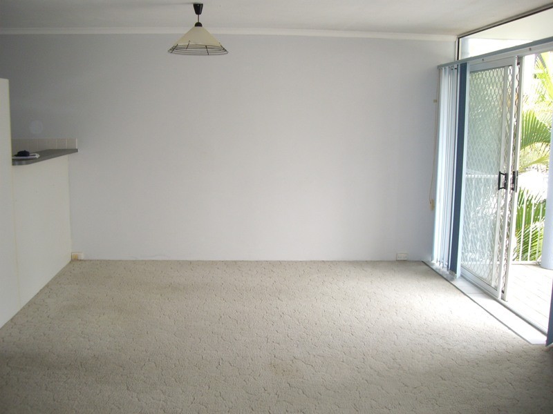 8/93 Iluka Avenue, Buddina QLD 4575